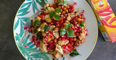 Salade de chou fleur épicé aux pois chiches et graines de grenade