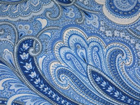 Blue Paisley Wallpaper - WallpaperSafari