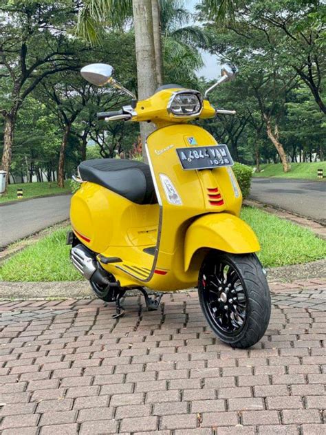 Vespa Sprint S Iget Abs Yellow Full Ori Like New Dijual Co Id