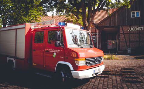 Fuhrpark Freiwillige Feuerwehr H Nigsen