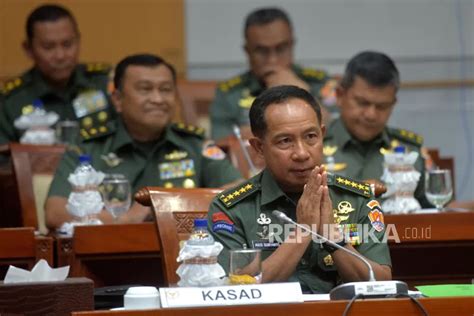 Bakal Disahkan Jadi Panglima TNI Heboh Foto Kedekatan KSAD Agus