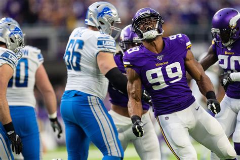 Detroit Lions vs. Minnesota Vikings: Photos