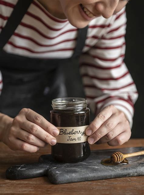 Packing a homemade jam to a jar | Premium Photo - rawpixel