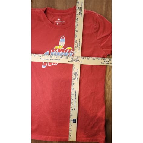 Nike Nike Unisex Nike Tee Spelled Out Cursive Logo Medium Grailed