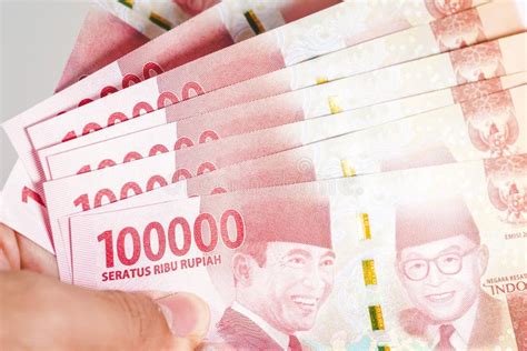 Indonesian Rupiah Currency Notes Stock Photo - Image of background, financial: 170385590