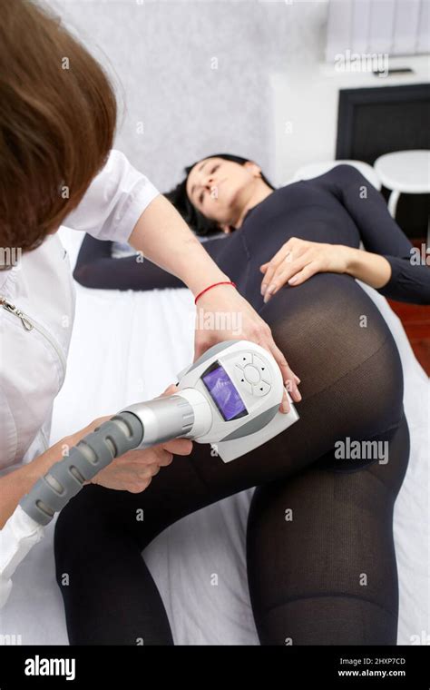 Lpg Machine Massage For Lifting Body Woman Getting Beauty Therapy