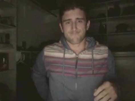 Lucky Gay Nos Muestra Todo XHamster