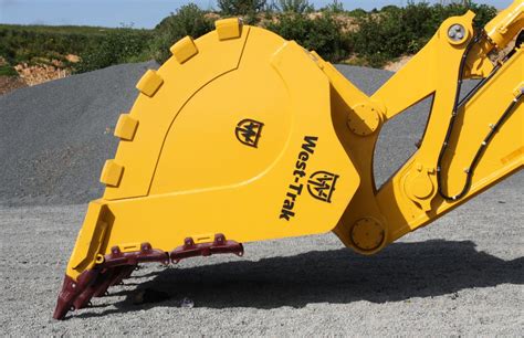 New PC1250SP 8 Rock Bucket West Trak NZ