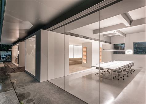 12 Of The Best Minimalist Office Interiors Where Theres Space To Think