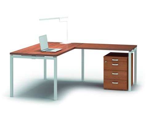 Idea Desks From Quadrifoglio Group Architonic