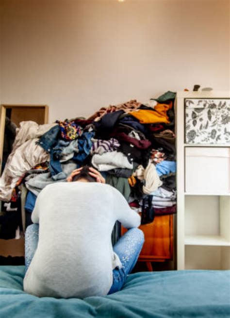 The 5 Stages Of Hoarding Disorder Hoarders 911