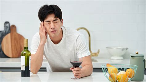 「休肝月」で1ヵ月飲まなくても数値が悪化する人 薬を使わずに「生活習慣病」とサヨナラする法 ダイヤモンド・オンライン