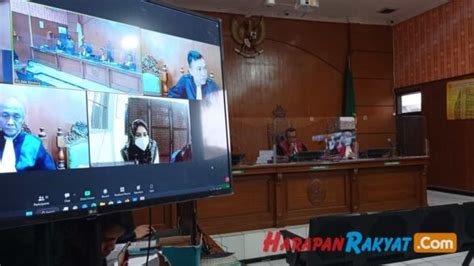 Sidang Eks Ketua Dprd Jabar Irfan Suryanagara Jpu Tuntut Tahun Penjara