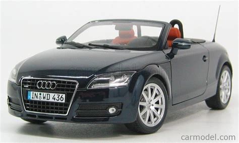 MINICHAMPS 5010500525 Echelle 1 18 AUDI TT ROADSTER 2006 BLUE MET