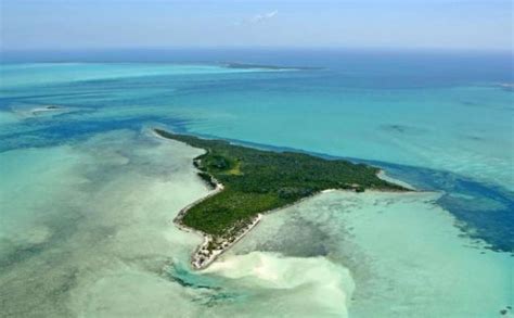 Wild Berry Cay The Berry Islands Bahamas Caribbean Private Islands For Sale