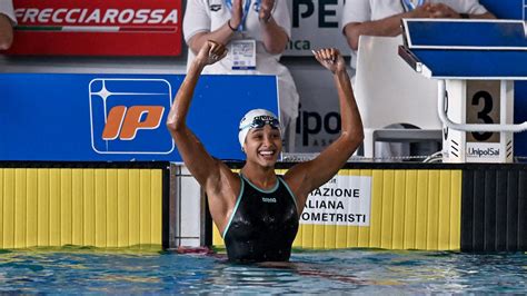 Sara Curtis Da Sogno Nei 50 Stile Libero Agli Assoluti Di Nuoto