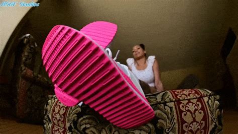 Karisma S Dance Sneakers And Socks MOV Amateur Soles Giantess And Footjobs Clips Sale