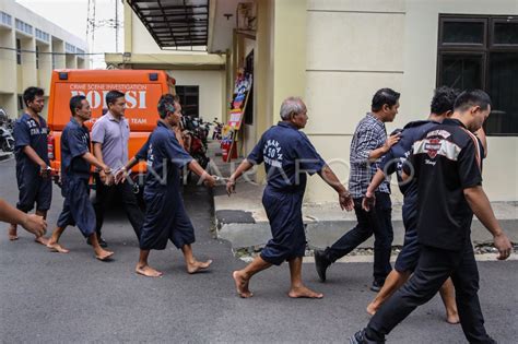 Pengungkapan Kasus Penyelundupan Ratusan Anjing Di Semarang Antara Foto