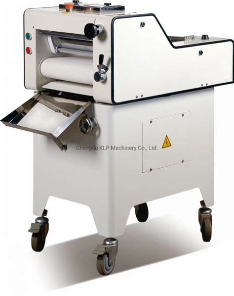 Mini Bread Moulder Commercial Bakery Dough Moulding Machine Bread