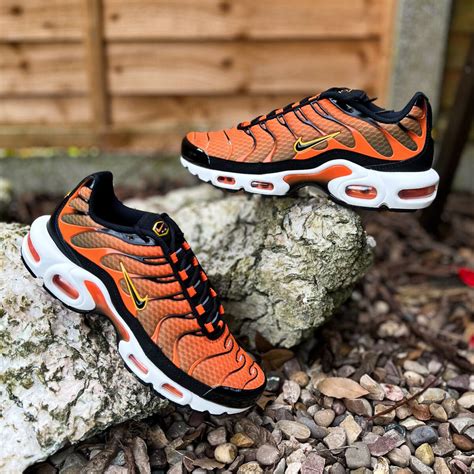 Air Max Plus Tn Orange And Black Flash Sales