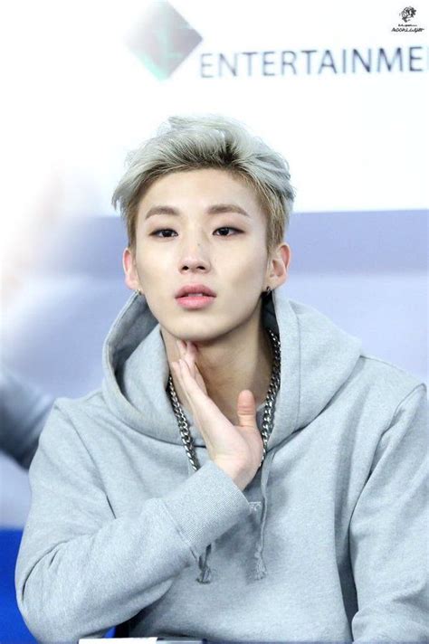 Jongup Bap Look How Delicately His Finger Is Touching That Perfectly