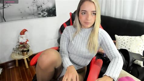 Webcam Big Booty Petite Blonde Milf Solo Teasing Show