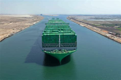 Ever Ace The Largest Container Carrier In The World Beats The World