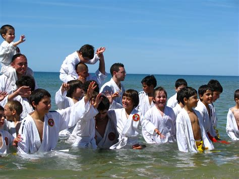 Karaté Goju Ryu Ju Jitsu Defesa Pessoal Estágio De Praia Akbeja