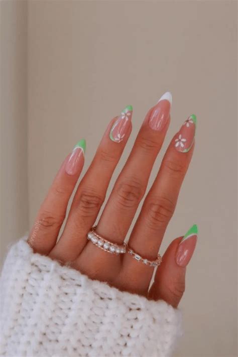 20 Aesthetic Nail Art Designs To Try This Spring Spring Nails Nail