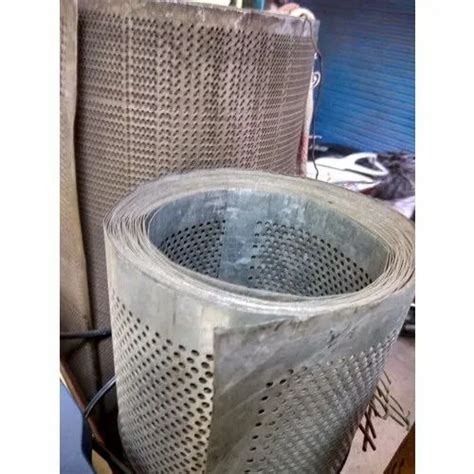 Hot Rolled Round Industrial Gi Perforated Sheet Size 3 X 8 Feet At Rs