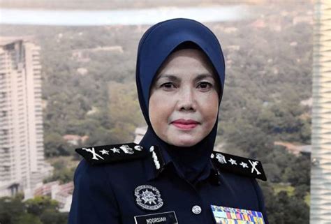 Pdrm Umum Pertukaran 18 Pegawai Kanan Kosmo Digital