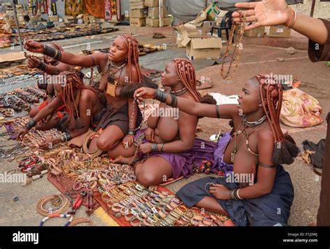 Ovabimba Women Selling Crafts In Street Market Independence Avenue