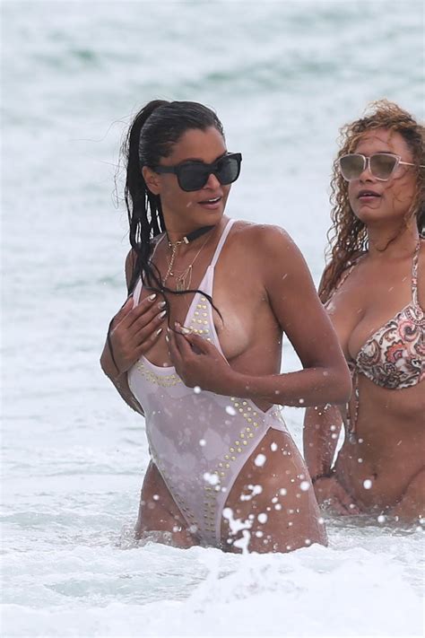 Claudia Jordan Nip Slip 99 Photos Thefappening