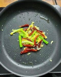 Mongolian Chicken (Better than Takeout) - GENIUS EATS