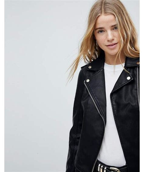 Miss Selfridge（ミスセルフリッジ）の「miss Selfridge Faux Leather Biker Jacket In