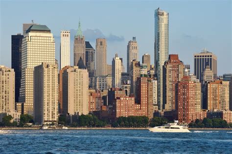Manhattan Skyline Over Hudson River Stock Image Image Of Hudson