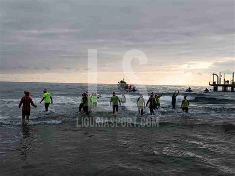 Festa Ad Alassio Per Il Cimento Invernale Liguriasport