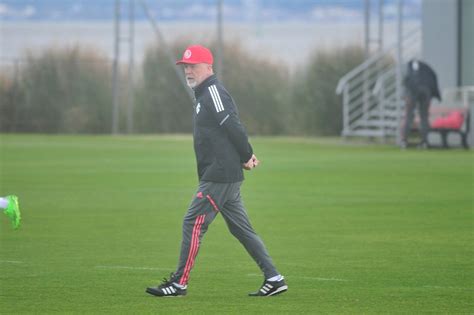 Escala O Do Inter Mano Faz Treino Fechado E Deve Manter Time Contra O