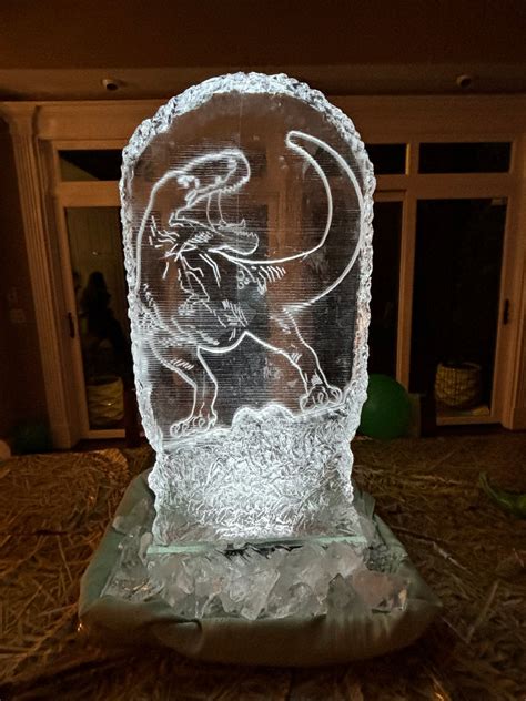 Ice Sculptures Request A Quote Chilly Willy Cool Carl S Premium