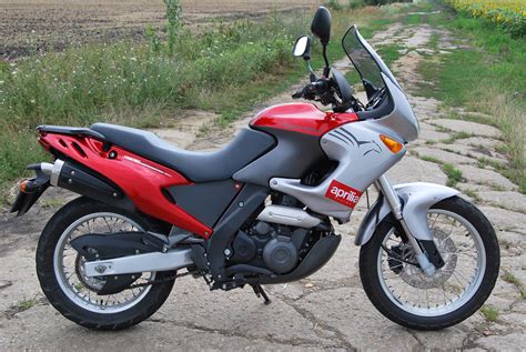 Review Of Aprilia Pegaso I E Pictures Live Photos