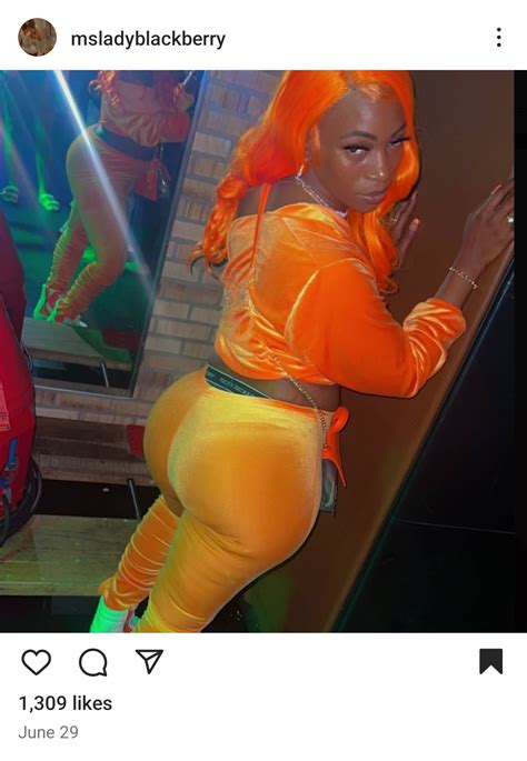 Ass Pantyhose And Vpl ShesFreaky