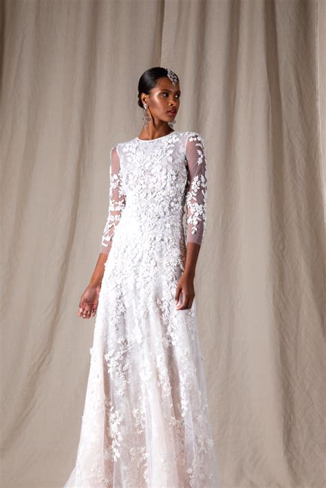 The Naeem Khan Bridal Assortment 2022 Swanky Wedding