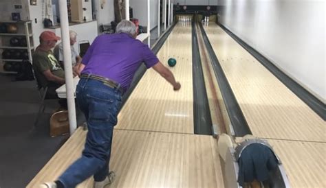 Its Kind Of Old Timey Inside One Of Canadas Last 10 Pin Bowling