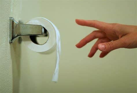 Is There A Correct Way To Wipe Your Arse