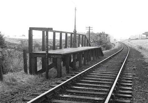 Disused Stations Medina Whatf Halt