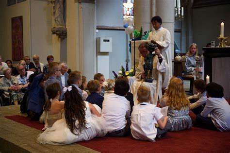 Licht Van Christus Eerste H Communie In De Willibrordkerk Licht Van