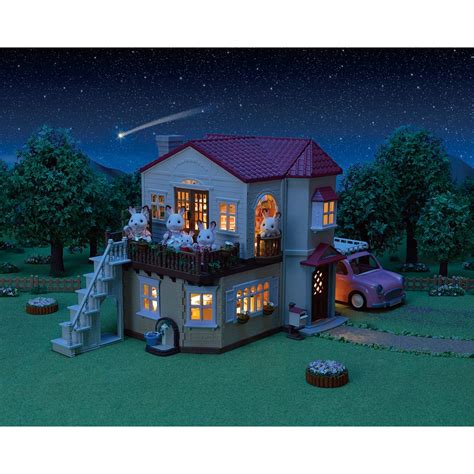 Sylvanian Families Red Roof Home Secret Attic Gift Set – Animal