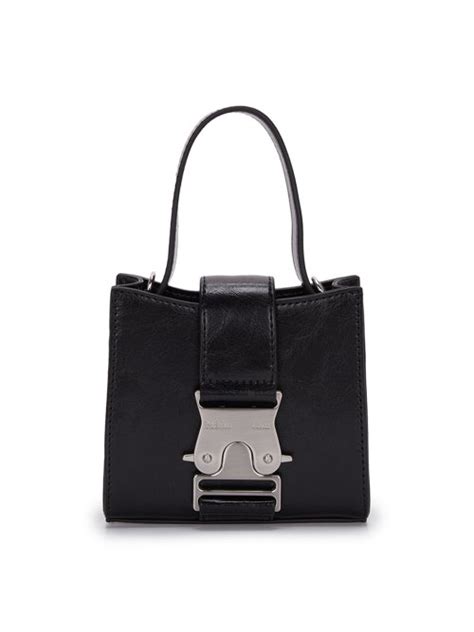 MUSINSA公式 MATIN KIM SQUARE MINI LEATHER BUCKLE BAG BLACK