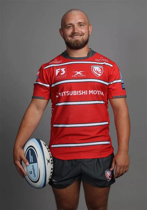 A First Look At The New Signings Wearing The Gloucester Rugby Kit