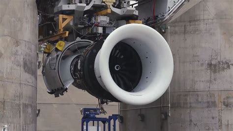 Starting the First Full GE9X Engine - Havayolu 101